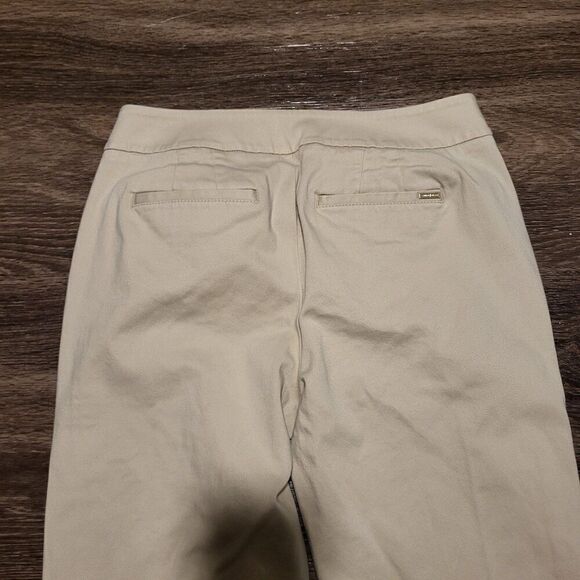 White House Black Market WHBM Legacy Sleek Boot Cut Fit Pant Women's Size 2R - Picture 10 of 10